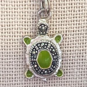 925 Italy Green Enamel Turtle Necklace